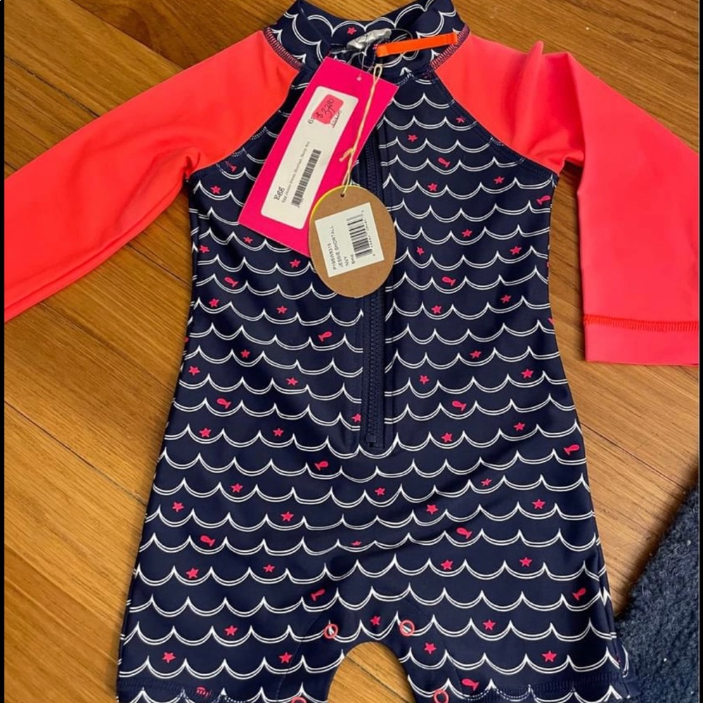 NWT EGG Baby 3/6 Month Rashguard